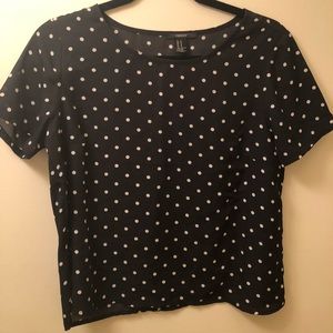 Short sleeves dressy dotted top🎀